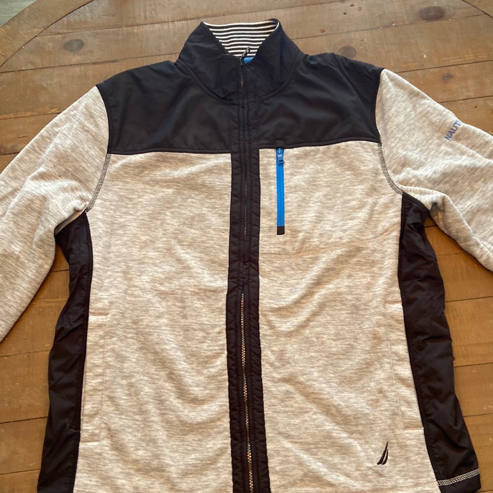Lightweight nautica fleece jacket size L